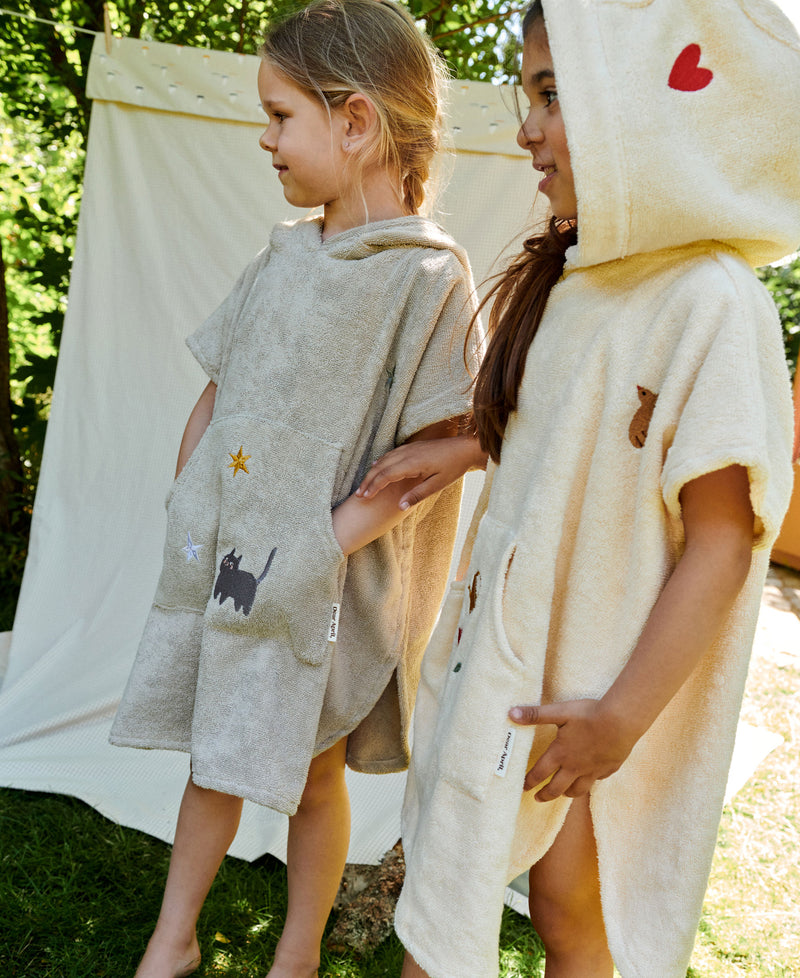Puk Bath Poncho, Moon Cat