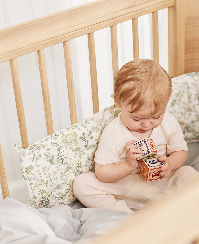Nori Cot Bumper, Summer Flowers